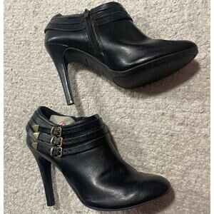 Fioni Ankle Boots Womens 7 Heels Black Vegan Leather 3 Buckles Gold Hardware